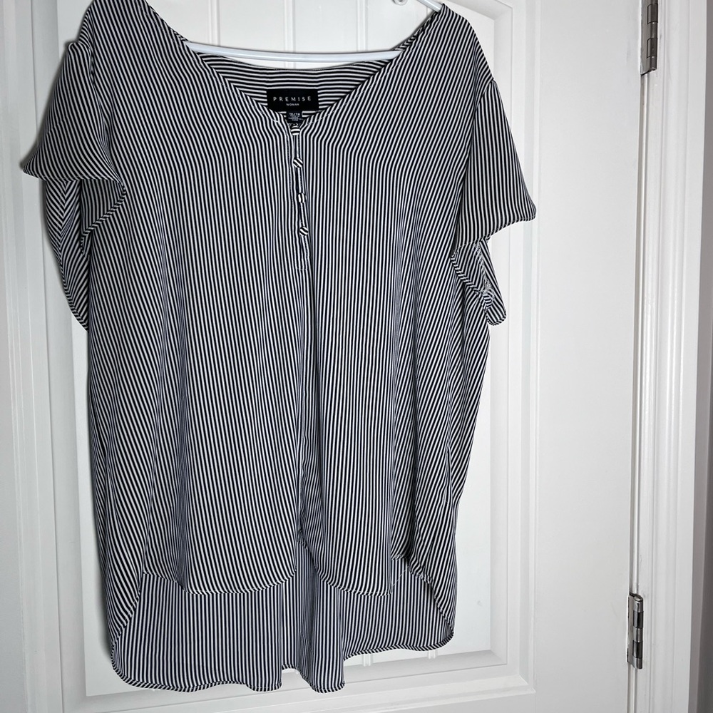 Premise Black & White Vertical Stripe Short Sleeve Blouse